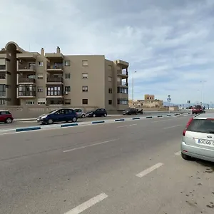 Apartamento Primera Linea De Playa Y Gibraltar A 5 Minutos, La Línea de la Concepción